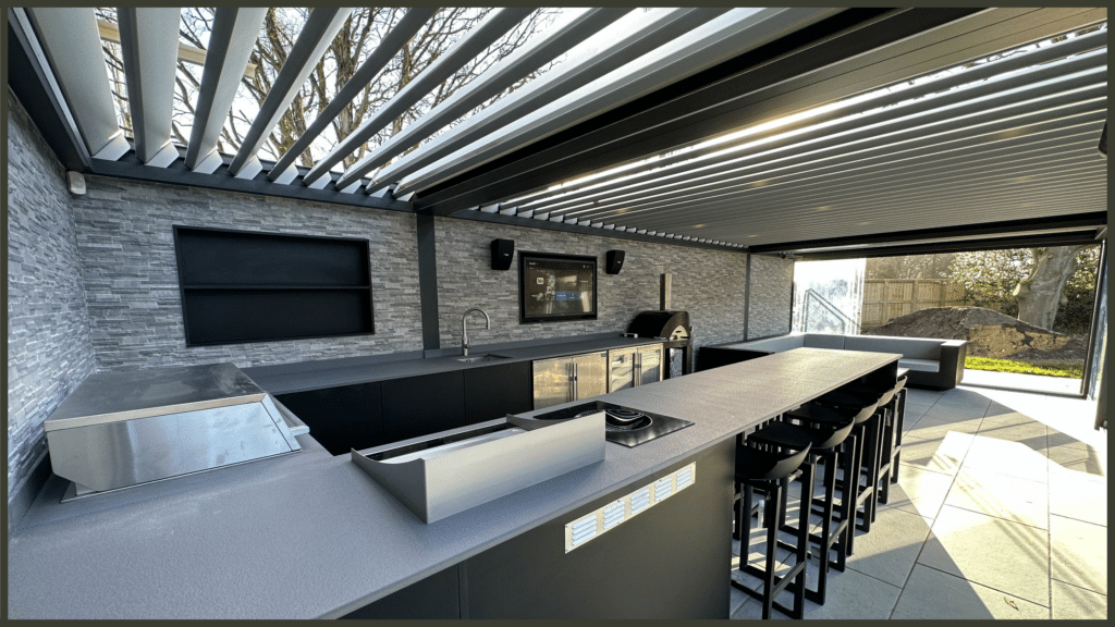 Outdoor Kitchen & Pergola in Brentwood, Essex